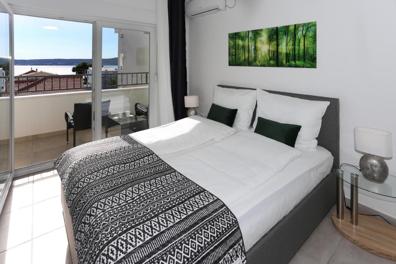 Modern Apartments With Sea View 150 Meters To Beach Каштела Экстерьер фото