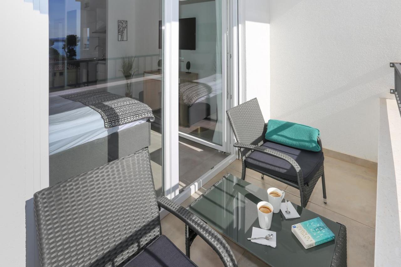 Modern Apartments With Sea View 150 Meters To Beach Каштела Экстерьер фото
